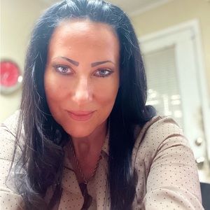 Meet your Posher, Stacy